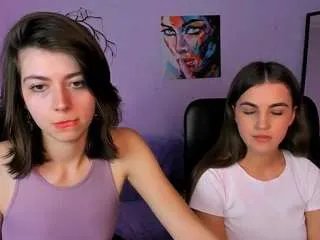 Offline esma-shine on CamSoda