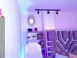 Freechat eva-walker on CamSoda