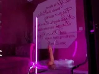 Offline evanew on CamSoda