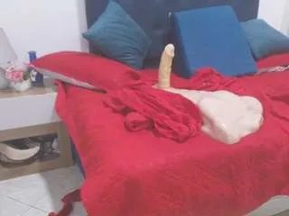Offline evelonga707 on CamSoda