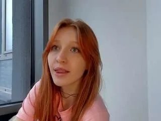 Offline foxiekiss on CamSoda