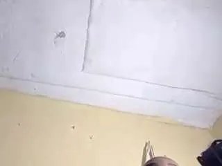 Offline freeky-mess on CamSoda