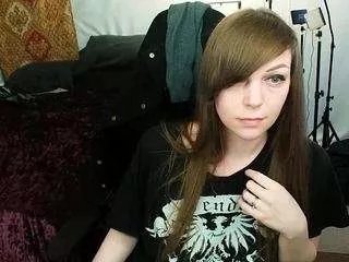 Offline gamergirlroxy on CamSoda
