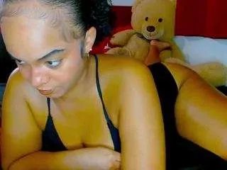 Offline giatailor on CamSoda