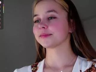 Offline gwenacey on CamSoda