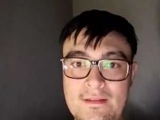 hornyasianman on CamSoda