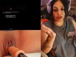 Freechat india-rae-blaze on CamSoda