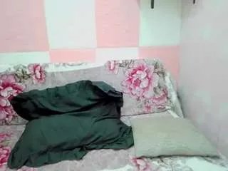 Freechat indiansexybtx on CamSoda