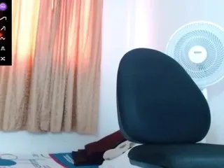 Offline isahotlatin on CamSoda