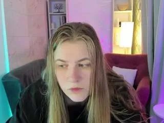 Offline jadesoft on CamSoda