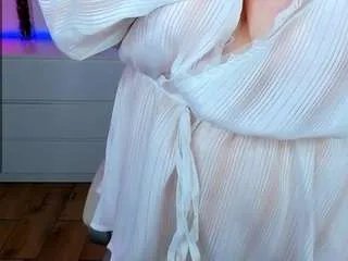 Freechat kamila-ice on CamSoda