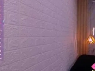 Offline kat-abril18 on CamSoda