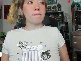 Offline kristen1994 on CamSoda