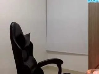 Offline laura-d on CamSoda