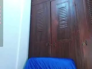 Offline laura-vega on CamSoda