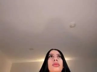 Offline leahlombardi on CamSoda