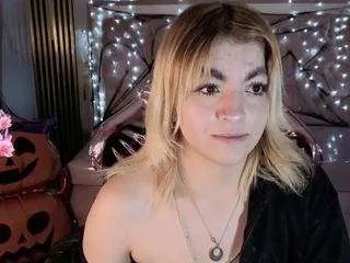 Freechat lili-conor-s on CamSoda