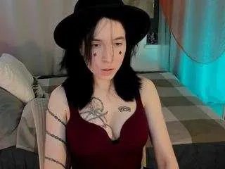 lilithluna on CamSoda 