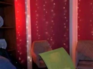 Offline luna-tin on CamSoda