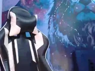 Freechat lunahunt on CamSoda