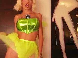 Offline lunamystyque on CamSoda