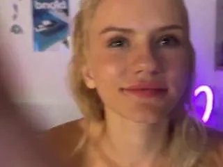 Freechat lxsundollyxl on CamSoda