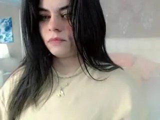 maddisonivanova1 on CamSoda 