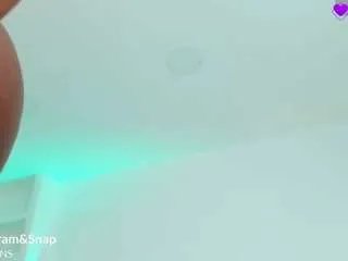 Freechat maddy-hot on CamSoda