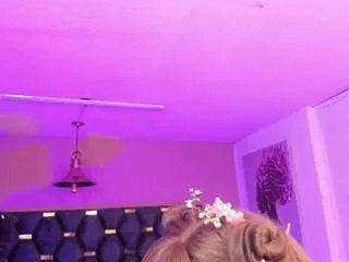 Offline marie-harper on CamSoda