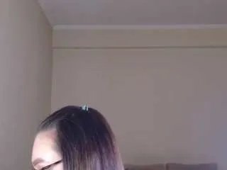 Freechat marishaarimova69 on CamSoda