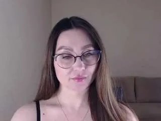 Freechat marishaarimova69 on CamSoda