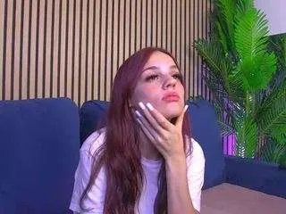 Offline melaniatress on CamSoda