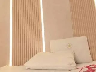 Offline melanie-bonelli on CamSoda