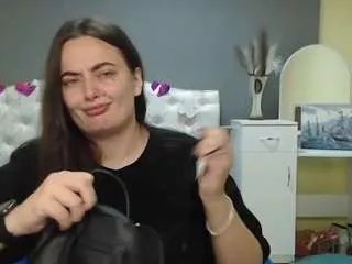 Offline milanaprice on CamSoda