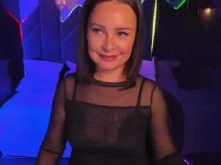 Offline milenamellow on CamSoda