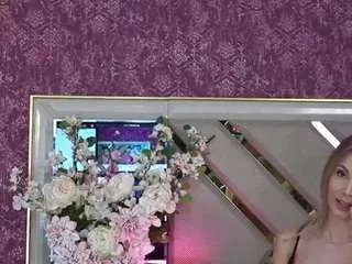 Freechat mishabrizo on CamSoda