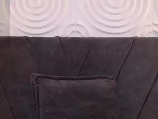 Offline miss-quipitoss on CamSoda