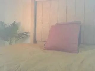 Freechat monthblack on CamSoda