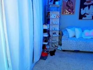 Freechat msfitqueen on CamSoda