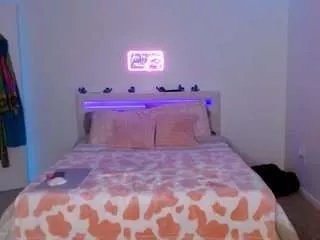 muhriesuh on CamSoda