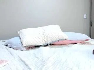 Freechat natycortes on CamSoda