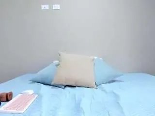 Freechat natycortes on CamSoda