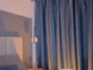 nina-rose on CamSoda 