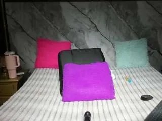 Offline niyirey on CamSoda