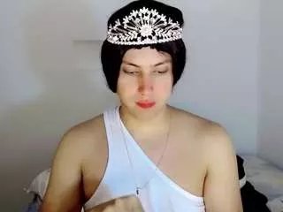 Offline oxana-novikov on CamSoda