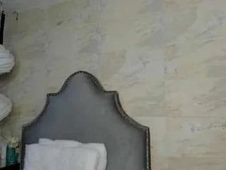 Offline rave-connor on CamSoda