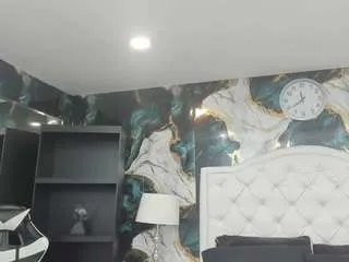 Offline rave-connor on CamSoda