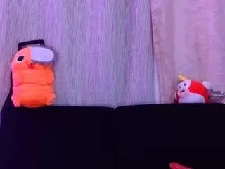 rebecca77valentine on CamSoda 