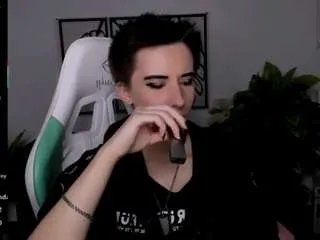 Offline reinramm on CamSoda