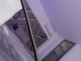 Offline salommecruz on CamSoda